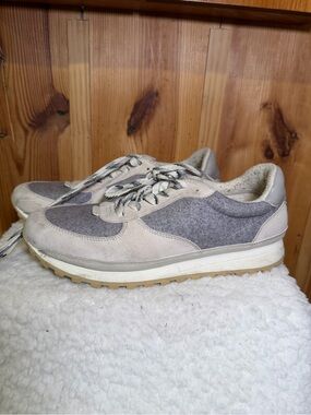 Target Men's Gray and Cream Casual Sneakers